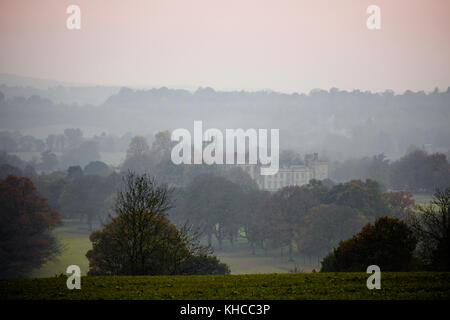 Penshurst Place ; walk around surrounding footpaths on a misty November ...