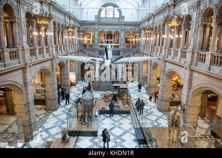 UNITED KINGDOM, SCOTLAND, GLASGOW, WEST END, ART GALLERY AND MUSEUM KELVINGROVE Stock Photo