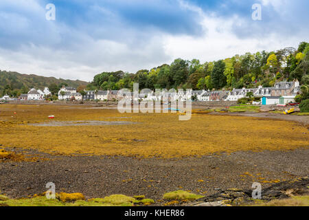 The row of houses in Harbour Street all face Loch Carron in Plockton, Ross & Cromarty, Scotland, UK Stock Photo