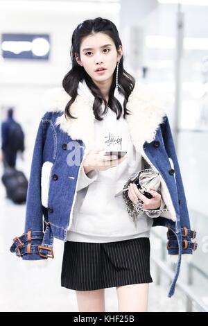 Shanghai, Shanghai, China. 17th Nov, 2017. Shanghai, CHINA-17th November 2017:(EDITORIAL USE ONLY. CHINA OUT) Chinese model Ming Xi shows at the airport in Shanghai, November 17th, 2017. Ming Xi's professional modeling career started in 2009 after she attended a TV competition. Her international modeling career took off in 2011 after she walked her first well-known runway debut for Givenchy Haute Spring Show.[5] In the same year, Ming Xi modeled the Givenchy ready-to-wear collection and appeared as the face of Givenchy's Fall/Winter publicity advertising campaign. Ming Xi also modeled for Stock Photo