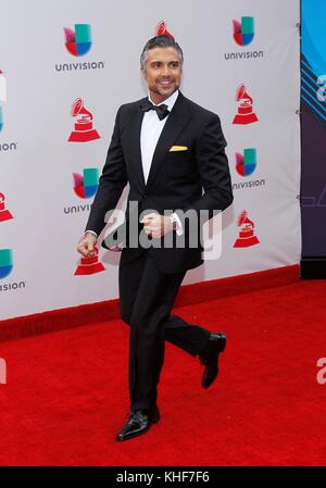 Las Vegas, NV, USA. 16th Nov, 2017. Jaime Camil at arrivals for 18th Annual Latin Grammy Awards Show - Arrivals, MGM Grand Garden Arena, Las Vegas, NV November 16, 2017. Credit: JA/Everett Collection/Alamy Live News Stock Photo