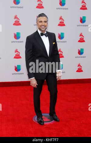 Las Vegas, NV, USA. 16th Nov, 2017. Jaime Camil at arrivals for 18th Annual Latin Grammy Awards Show - Arrivals, MGM Grand Garden Arena, Las Vegas, NV November 16, 2017. Credit: JA/Everett Collection/Alamy Live News Stock Photo