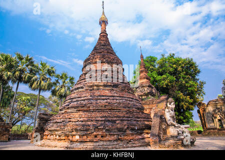 The ruins of the Bagaya Monastery in the ancient city of Innwa (Ava) near Mandalay. Myanmar. (Burama) Stock Photo