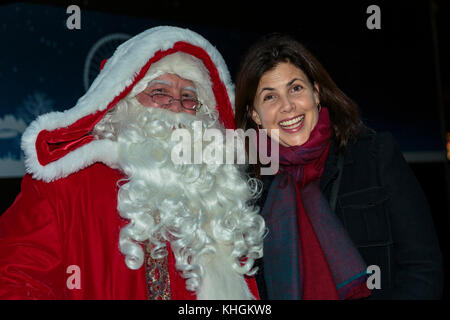Hyde Park, London, 16th Nov 2017. Kirstie Allsopp and Father Christmas. Celebrities arrive for the 2017 Winter Wonderland VIP preview evening. This year, the Wonderland features the Magical Ice Kingdom, the UK's largest outdoor ice rink, a German-Bavarian Christmas market and the Bar Hütte, a giant observation wheel and many more attractions Credit: Imageplotter News and Sports/Alamy Live News Stock Photo