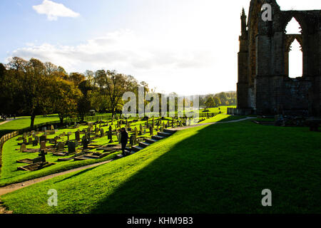 Bolton Abbey,Monastery,N Yorkshire Dales,Estate,Grounds,12th Century,Ruins,,Grave Yard,River Wharfe,Uk,Great Britain Stock Photo