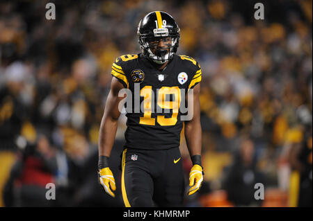 Nov 16th, 2017: Steelers Antonio Brown #84 during the Tennessee Titans vs Pittsburgh  Steelers game at Heinz Field in Pittsburgh, PA. Jason Pohuski/CSM Stock  Photo - Alamy