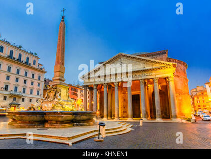 Piazza della Rotonda and Pantheon in the Morning, Rome, Italy Stock Photo