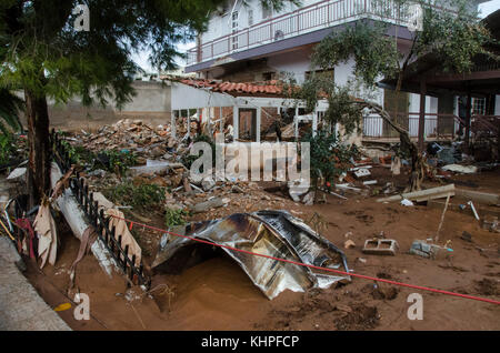 Mandra, Greece. 18th Nov, 2017. A flash flood in near the city of Mandra resulted in 17 confirmed deaths and many more injured. The floods came after a slow moving storm brought torrential rain overnight, 14 to 15 November. Roads, homes and businesses have been damaged. Credit: George Panagakis/Pacific Press/Alamy Live News Stock Photo