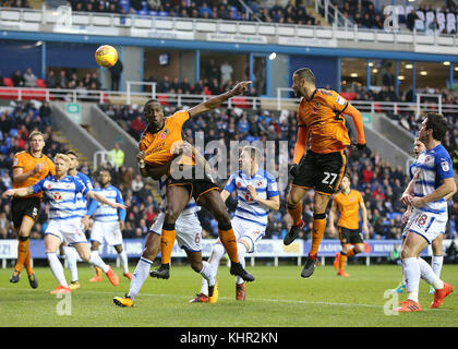 Wolves Willy Boly sees his header punched clear by Reading Goalkeeper Vito Mannone during the Sky Bet Championship match at the Madejski Stadium, Reading. Stock Photo