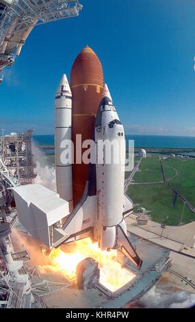 The NASA Space Shuttle Columbia launches from Kennedy Space Center ...