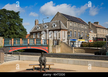 UK, England, Norfolk, Thetford, Bridge Street, Town Bridge over Little Ouse River, Captain Mainwaring statue Stock Photo