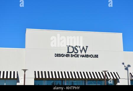 DSW Designer Shoe Warehouse at Bellis 