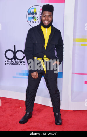 Los Angeles, USA. 19th Nov, 2017. Khalid arrives at the 2017 American Music Awards at Microsoft Theater on November 19, 2017 in Los Angeles, California Credit: Tsuni/USA/Alamy Live News Stock Photo