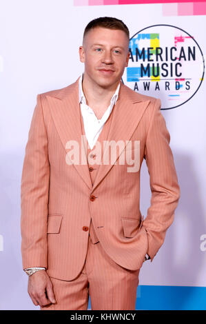 Los Angeles, USA. 19th Nov, 2017. Macklemore attends the 2017 American Music Awards at Microsoft Theater on November 19, 2017 in Los Angeles, California. Credit: Geisler-Fotopress/Alamy Live News Stock Photo