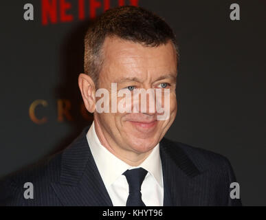 London, UK. 21st Nov, 2017. Nov 21, 2017 - Peter Morgan attending 'The Crown' Season 2 World Premiere, Odeon Leicester Square in London, England, UK Credit: RM Press/Alamy Live News Stock Photo