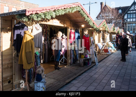 Salisbury, UK. 23rd Nov, 2017. Salisbury Christmas markets opens to a a slow start. Credit Paul Chambers Credit: © Paul Chambers/Alamy Stock Photo/Alamy Live News Stock Photo