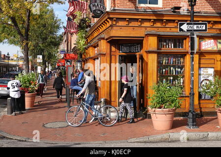 USA Maryland Baltimore Fells Point Max's Taproom Bar and Restaurant on Broadway Stock Photo