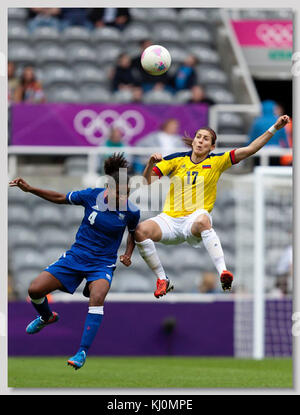 Melissa Ortiz (Colombia) v Laura Georges (France) at London 2012 Stock Photo