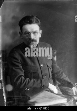 Mikhail Ivanovich Kalinin (1875 – 1946), Bolshevik revolutionary and Marxist–Leninist functionary. He served as head of state of the Russian Soviet Federative Socialist Republic and later of the Soviet Union from 1919 to 1946 Stock Photo