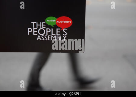 London UK 21st November 2017 Campaigners protest against government austerity programmes outside Downing street. Credit: Thabo Jaiyesimi/Alamy Live News Stock Photo