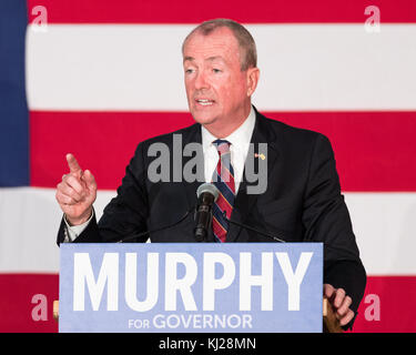 Paramus, New Jersey, USA. 24th Oct, 2017. Phil Murphy, Democratic candidate for New Jersey Governor seen speaking on stage during his election campaign. Credit: Michael Brochstein/SOPA/ZUMA Wire/Alamy Live News Stock Photo