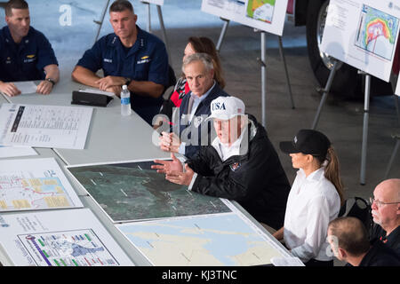 HOUSTON, TX - AUGUST 29: President Donald J. Trump and First Lady Melania Trump, joined by Texas Governor Greg Abbott, members of FEMA, representatives of the Red Cross, U.S. Coast Guard, local law enforcement and utility company officials, during a briefing on Hurricane Harvey storm relief and rescue efforts, Tuesday, August 29, 2017, in Corpus Christi, Texas  People:  President Donald J. Trump and First Lady Melania TrumpÕ Stock Photo