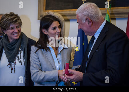Rome, Italy. 20th Nov, 2017. Commissioner prefectural of the X Municipio Domenico Vulpiani and Giuliana Di Pillo, President (M5S) of the X City Hall during Press conference of the mayor of Rome Virginia Raggi presents the project of redevelopment of the coast of Ostia, after the victory of the Movimeto five stars (M5S) of the tenth town Hall on November 20, 2017 in Rome, Italy Credit: Andrea Ronchini/Pacific Press/Alamy Live News Stock Photo