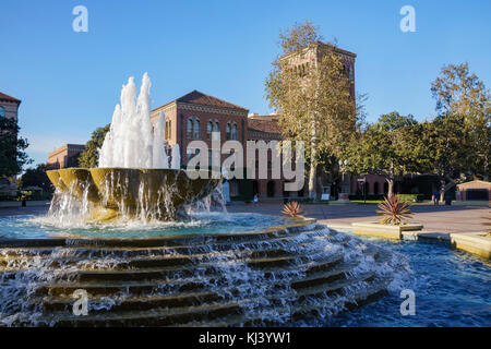 Los Angeles, NOV 19: Bovard Aministration and fountain on NOV 19, 2017 at Los Angeles, California, United States on NOV 19, 2017 at Los Angeles, Calif Stock Photo