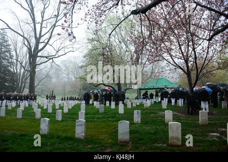 The graveside service for John Glenn takes place in Arlington National Cemetery (33033759404) Stock Photo