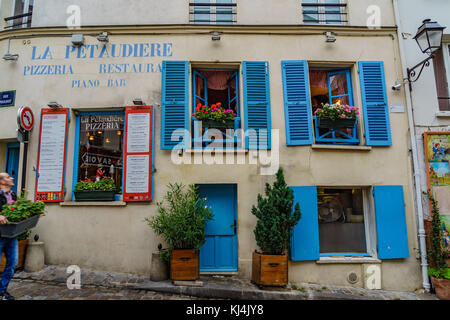 Parisian Pizzeria in Montmare district of Paris, France Stock Photo