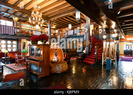 El Rancho Hotel interior lobby located at 1000 E Hwy 66, Gallup, NM Stock Photo