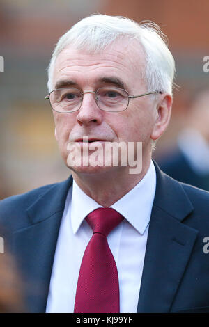 Westminster. London, UK. 22nd Nov, 2017. John McDonnell, Shadow Chancellor of the Exchequer speaking to journalist following Chancellor of the Exchequer Philip Hammond delivers the Budget. Credit: Dinendra Haria/Alamy Live News Stock Photo