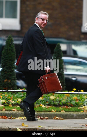 London, UK. 22nd Nov, 2017. Michael Gove MP, on Budget Day, Downing Street, London, Great, UK. 22nd Nov, 2017. Credit: Paul Marriott/Alamy Live News Stock Photo