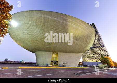 Albany, New York - November 3, 2015: The Egg, a performing arts venue in Albany, New York at sunset. It was designed by Harrison & Abramovitz as part  Stock Photo