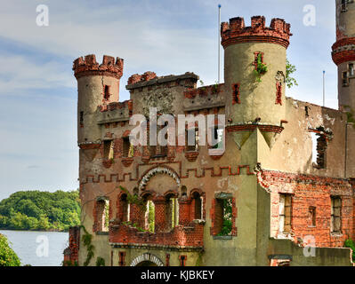 Bannerman Castle Armory on Pollepel Island in the Hudson River, New York. Stock Photo