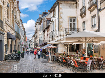 Cafe on Rue Musette in the old town, Dijon, Cote-d'Or, Burgundy, France Stock Photo