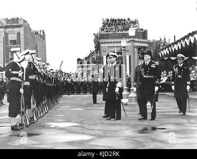 His Majesty King George VI inspects a Guard of Honour during the 1939 Royal Tour of Canada Stock Photo