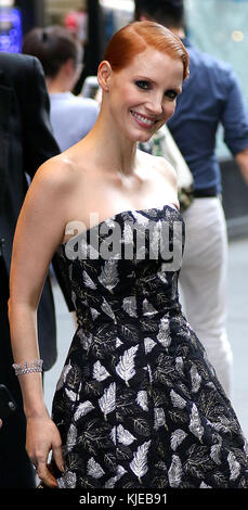 NEW YORK, NY - APRIL 06: Actress Jessica Chastain leaves her midtown Manhattan apartment on the way to the CFDA Gala on June 6, 2016 in New York City.  People:  Jessica Chastain Stock Photo