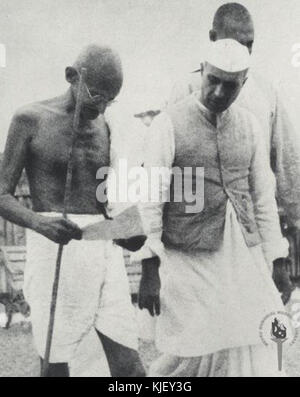 Mahatma Gandhi and Jawaharlal Nehru during the All India Congress ...