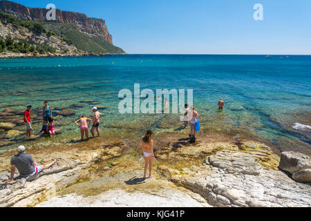 Cassis,France-august 10,2016:Peolple on the beach of Cassis during a sunny day. Stock Photo