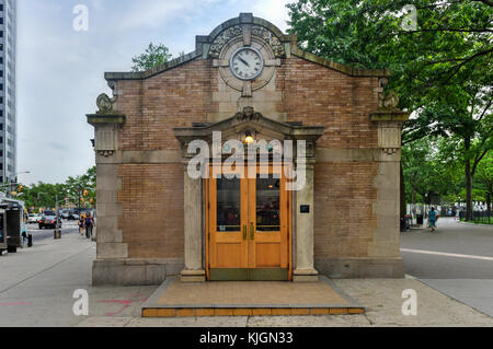 New York, New York - July 12, 2015: Bowling Green Subway Station in Manhattan. Stock Photo