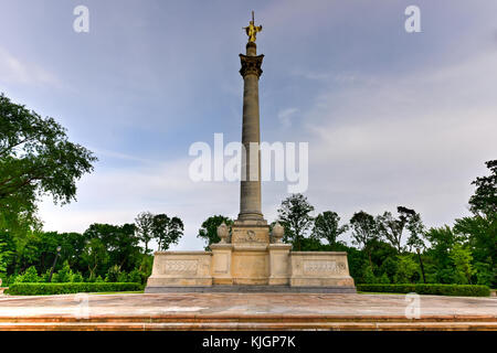 Bronx Victory Memorial in Pelham Bay Park commemorating 947 soldiers from the Bronx who gave their lives in service during World War I. Stock Photo