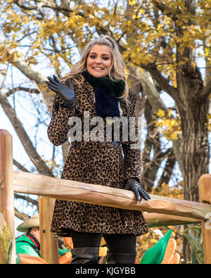 New York, USA, 23 Nov 2017. New York, USA,  Singer-songwriter Lauren Alaina waves from atop a float as she participates in the Thanksgiving parade ahead of Paw Patrol's Chase in New York's Central Park West, Photo by Enrique Shore/Alamy Live News Stock Photo