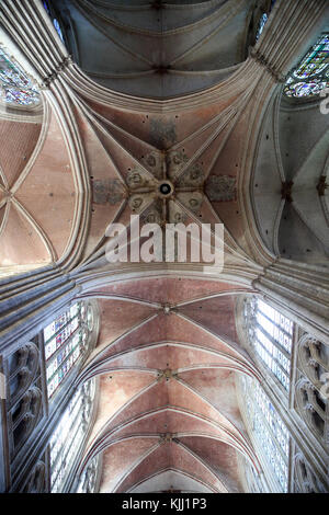 Auxerre cathedral dedicated to Saint Stephan.  The nave.  France. Stock Photo