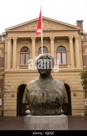 Bust of Aletta H. Jacobs in Groningen, the Netherlands. Jacobs  (1854 - 1929) was the first woman to study at the University of Groningen. Stock Photo