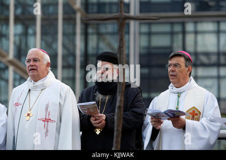 Ecumenical prayer meeting at dawn on Easter sunday in Paris-La Defense, France. Stock Photo