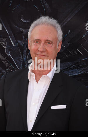 HOLLYWOOD, CA - JUNE 20: Brent Spiner arrives for the Premiere Of 20th Century Fox's 'Independence Day: Resurgence' held at TCL Chinese Theatre on June 20, 2016 in Hollywood, California  People:  Brent Spiner Stock Photo