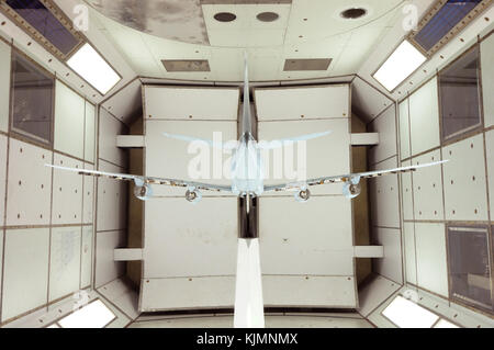 QinetiQ Boeing 747-8 testing Stock Photo - Alamy