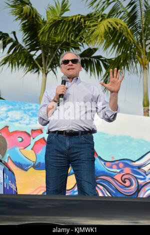 MIAMI, FL - OCTOBER 15: Celebration for Liberty City's Organizing Office Opening with Senator Tim Kaine and Pusha T in the parking lot of the Carrie P. Meek Entrepreneurial Education Center at Miami Dade College North Campus on October 15, 2016 in Miami , Florida.   People:  Tim Kaine Stock Photo