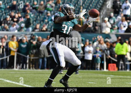 Philadelphia Eagles running back Kenjon Barner (38) during the NFL football  game between the Philadelphia Eagles and the Carolina Panthers on Thursday  October 12, 2017 in Charlotte, NC. Jacob Kupferman/CSM Stock Photo - Alamy